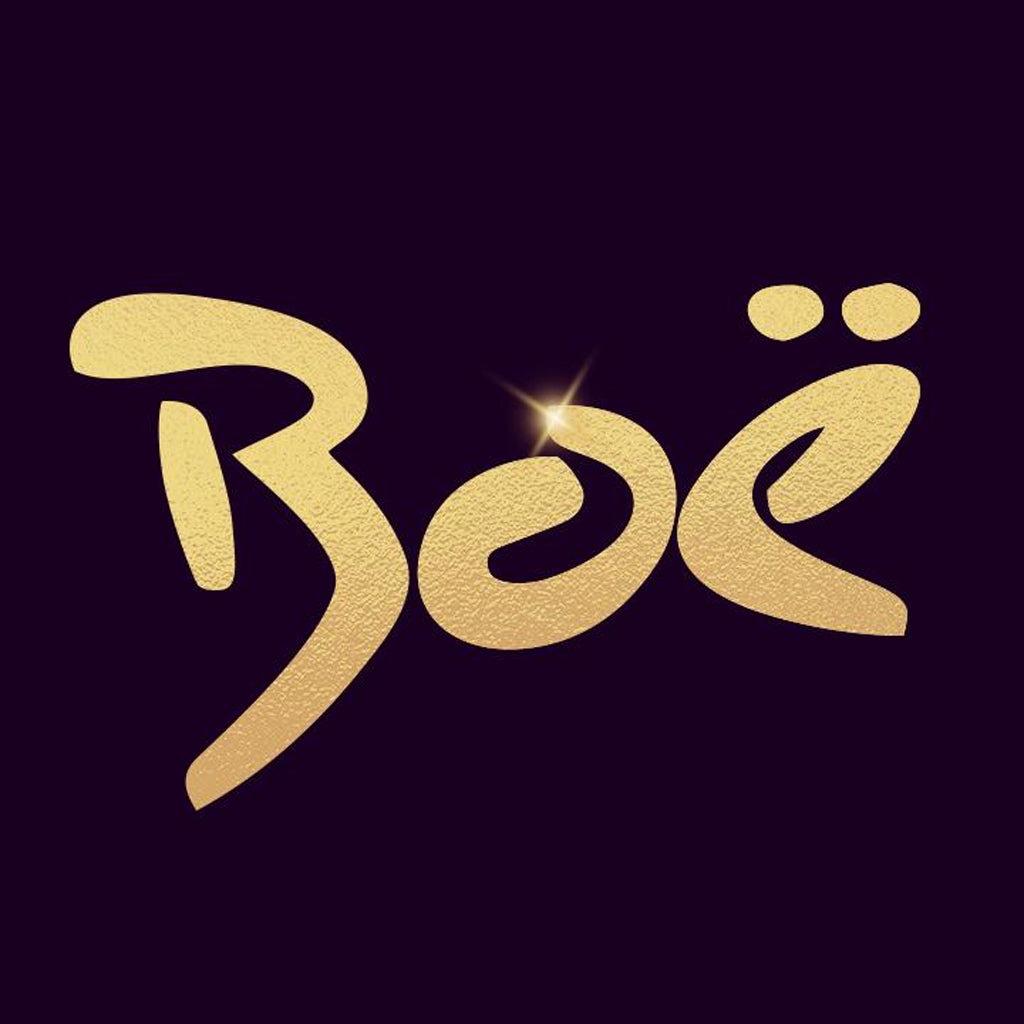 Boë written in gold on a black background