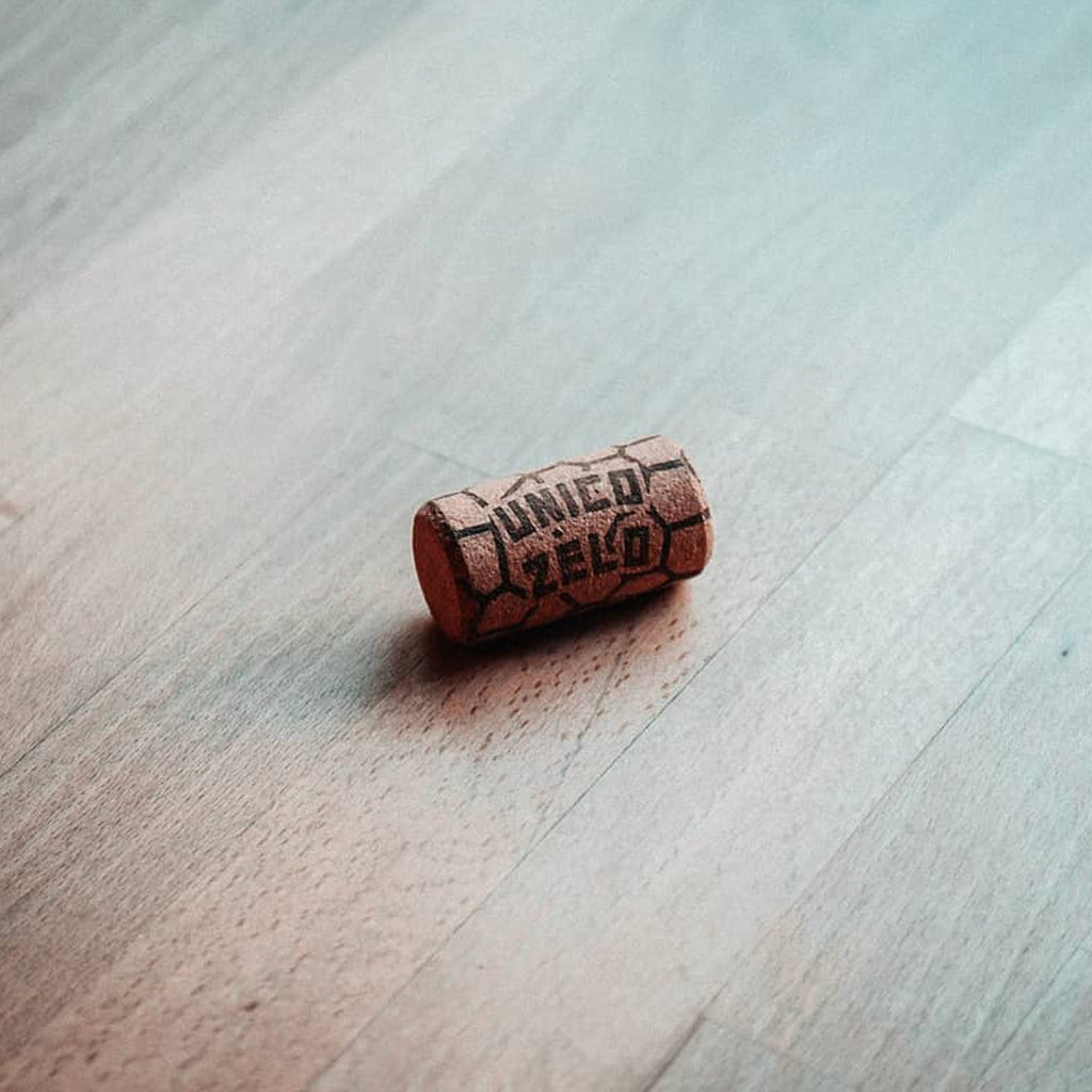 Unico Zelo Cork on Table