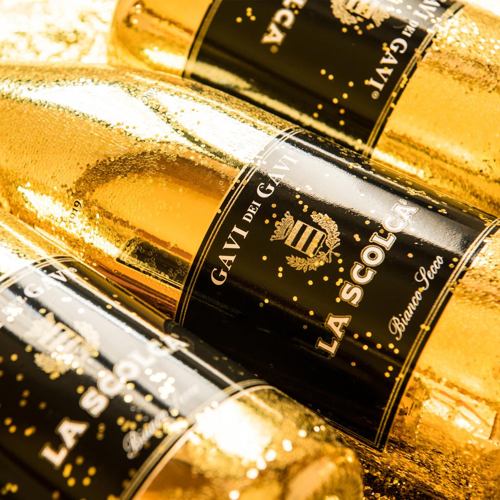 La Scolca Gavi dei Gavi Black Label Wine Labels Closeup