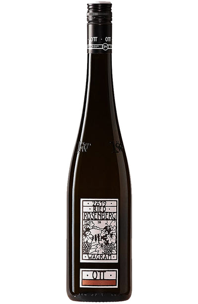 A bottle of OTT Grüner Veltliner Ried Rosenberg 1ÖTW Feuersbrunn on a white background